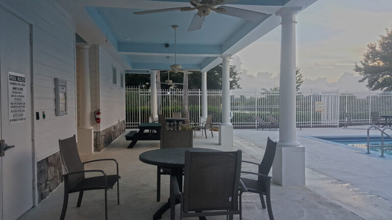 Bridgewater Crossing Pool Cabana